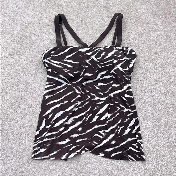 Magicsuit On Safari Michelle Underwire Cross Front Animal Tankini Top - Size 12 - Picture 3 of 10